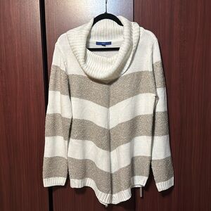 Turtleneck‎ sweater